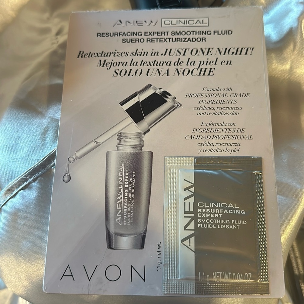 Avon Consultant Samples 1 pack of 5 Clinical Resurfacing Expert Smoothing Fluid